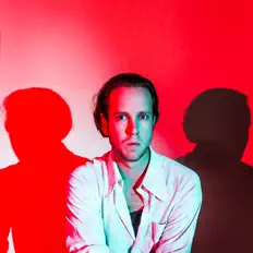 Dengarkan Joe Nolan, tonton video musik, baca bio, lihat tanggal tur & lainnya!