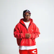 Luister naar Fuegogamo, bekijk muziekvideo's, lees de bio, bekijk de tourdata, en meer!