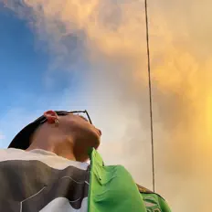 Listen to Quiete, watch music videos, read bio, see tour dates & more!