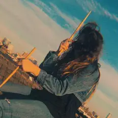 lightheart을(를) 듣고, 뮤직 비디오를 보고, 약력을 읽고, 투어 일정 등을 확인하세요!