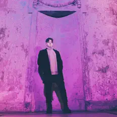 emptybroke dinle, müzik videolarını izle, biyografisini oku, tur tarihlerini ve daha fazlasını gör!