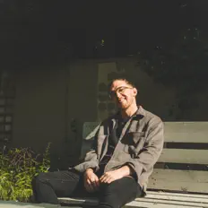 聆聽 Pauric O' Meara、觀看音樂影片、閱讀小傳、查看巡演日期等！