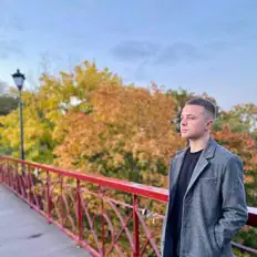 Listen to Roman Fiialo, watch music videos, read bio, see tour dates & more!