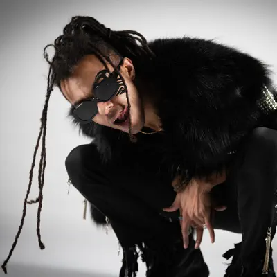 Listen to Cab'Ral, watch music videos, read bio, see tour dates & more!