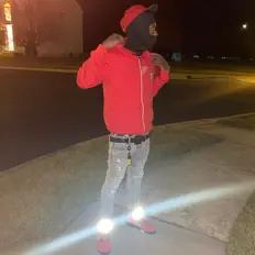 Blixkboyj सुनें, म्यूज़िक वीडियो देखें, बायो पढ़ें, दौरे की तारीखें और बहुत कुछ देखें!