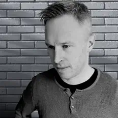 Ouça Aydn Britt, assista a videoclipes, leia a biografia, veja as datas das turnês e mais!