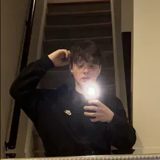 Poslechněte si interpreta Reckless John, sledujte hudební videa, přečtěte si životopis, podívejte se na data turné a další informace.