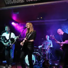 Escucha a Band of Reason, mira videos musicales, lee su biografía, consulta las fechas de las gira y más.