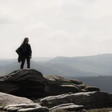 Hör dir Arx Atrata an, schau dir Musikvideos an, lies die Biografie, finde Tourdaten und mehr!