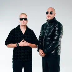 Listen to Golpe a Golpe, watch music videos, read bio, see tour dates & more!
