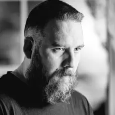 Luister naar Andrew Ranger, bekijk muziekvideo's, lees de bio, bekijk de tourdata, en meer!