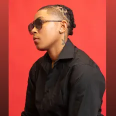 Ascolta A Mack, guarda video musicali, leggi la biografia, vedi le date del tour & altro!