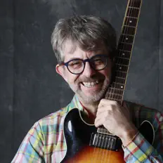 Ascolta Alberto Massidda, guarda video musicali, leggi la biografia, vedi le date del tour & altro!