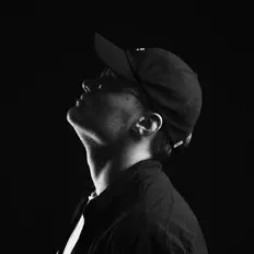 Sano을(를) 듣고, 뮤직 비디오를 보고, 약력을 읽고, 투어 일정 등을 확인하세요!