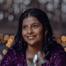 收听 Kiara Rodrigues、观看音乐视频、阅读小传、查看巡演日期等 ！