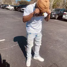 Luister naar BabyK, bekijk muziekvideo's, lees de bio, bekijk de tourdata, en meer!