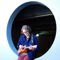 Poslechněte si interpreta J. I. Gassen, sledujte hudební videa, přečtěte si životopis, podívejte se na data turné a další informace.