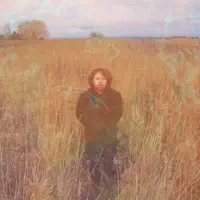 聆聽 undefined、觀看音樂影片、閱讀小傳、查看巡演日期等！