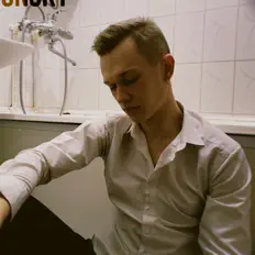 收听 Kronsky、观看音乐视频、阅读小传、查看巡演日期等 ！