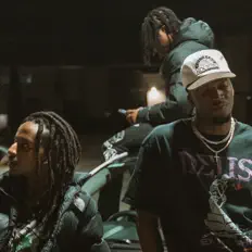 HV सुनें, म्यूज़िक वीडियो देखें, बायो पढ़ें, दौरे की तारीखें और बहुत कुछ देखें!