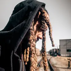 Ouve jjLamar, vê vídeos de música, lê a biografia, vê as datas da digressão e muito mais!