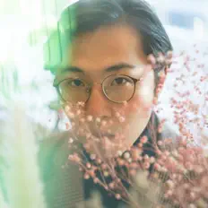聆聽 KENT VALLEY、觀看音樂影片、閱讀小傳、查看巡演日期等！
