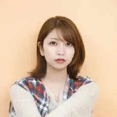 聆聽 紗希、觀看音樂影片、閱讀小傳、查看巡演日期等！