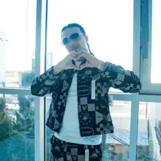 Listen to Beezy Blanco, watch music videos, read bio, see tour dates & more!