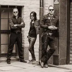Escucha a "DEMONS", mira videos musicales, lee su biografía, consulta las fechas de las gira y más.