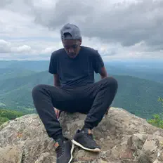 Ouve Rama, vê vídeos de música, lê a biografia, vê as datas da digressão e muito mais!