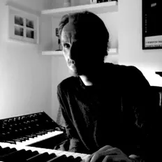 Listen to Niall Byrne, watch music videos, read bio, see tour dates & more!