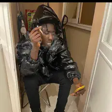 Blacky B7G dinle, müzik videolarını izle, biyografisini oku, tur tarihlerini ve daha fazlasını gör!