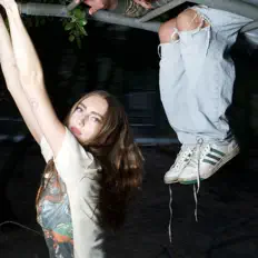 Luister naar Morgan Grows, bekijk muziekvideo's, lees de bio, bekijk de tourdata, en meer!