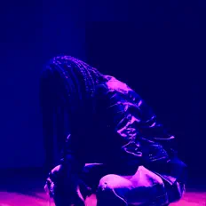 Posłuchaj wykonawcy Sow J, obejrzyj teledyski, przeczytaj biografię, zobacz daty tras koncertowych i nie tylko!