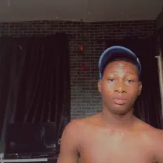 Écoutez Lil Kizz, regardez des vidéoclips, lisez la biographie, consultez les dates de tournée et plus encore !