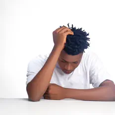 Brin bee을(를) 듣고, 뮤직 비디오를 보고, 약력을 읽고, 투어 일정 등을 확인하세요!