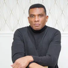 Dengarkan Jemuel Anderson, tonton video musik, baca bio, lihat tanggal tur & lainnya!