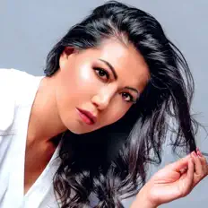 Dengarkan Dejhare, tonton video musik, baca bio, lihat tanggal tur & lainnya!