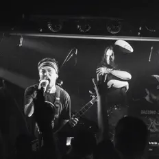 收听 BANYAROZ、观看音乐视频、阅读小传、查看巡演日期等 ！
