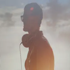 Jazty Beats을(를) 듣고, 뮤직 비디오를 보고, 약력을 읽고, 투어 일정 등을 확인하세요!