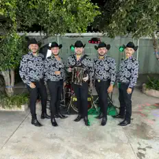 Grupo Rejego सुनें, म्यूज़िक वीडियो देखें, बायो पढ़ें, दौरे की तारीखें और बहुत कुछ देखें!