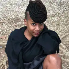 Listen to Lisa Marie Simmons, watch music videos, read bio, see tour dates & more!