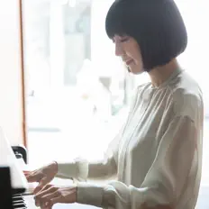 Listen to Mamiko Hirai, watch music videos, read bio, see tour dates & more!
