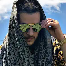 Dengarkan Lord Rogue, tonton video musik, baca bio, lihat tanggal tur & lainnya!