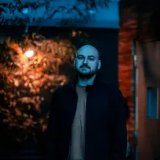 Dengarkan Cory Goldsmith, tonton video musik, baca bio, lihat tanggal tur & lainnya!
