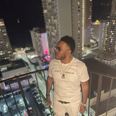 Listen to Ca$h Iz Him, watch music videos, read bio, see tour dates & more!
