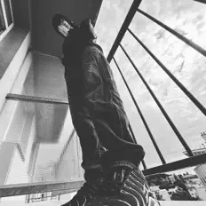 Ascolta Forest Man, guarda video musicali, leggi la biografia, vedi le date del tour & altro!