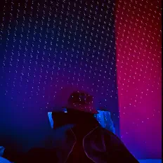 XELOを聴いたり、ミュージックビデオを鑑賞したり、経歴やツアー日程などを確認したりしましょう！