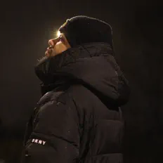 Luister naar Chris August, bekijk muziekvideo's, lees de bio, bekijk de tourdata, en meer!