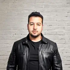 Ascolta Twisted Melodiez, guarda video musicali, leggi la biografia, vedi le date del tour & altro!